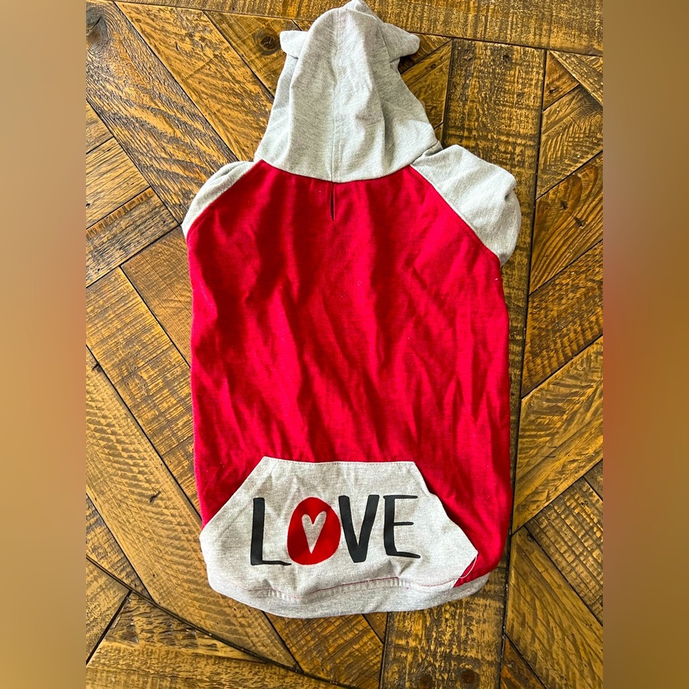 Ellen Degeneres Love Dog Shirt Large
